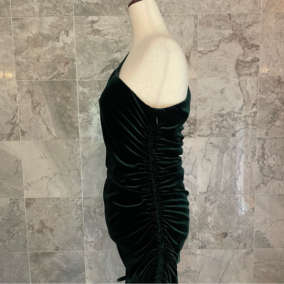 House of Harlow 1960 Velvet One Shoulder Ruched Dress - Picture 5 of 8